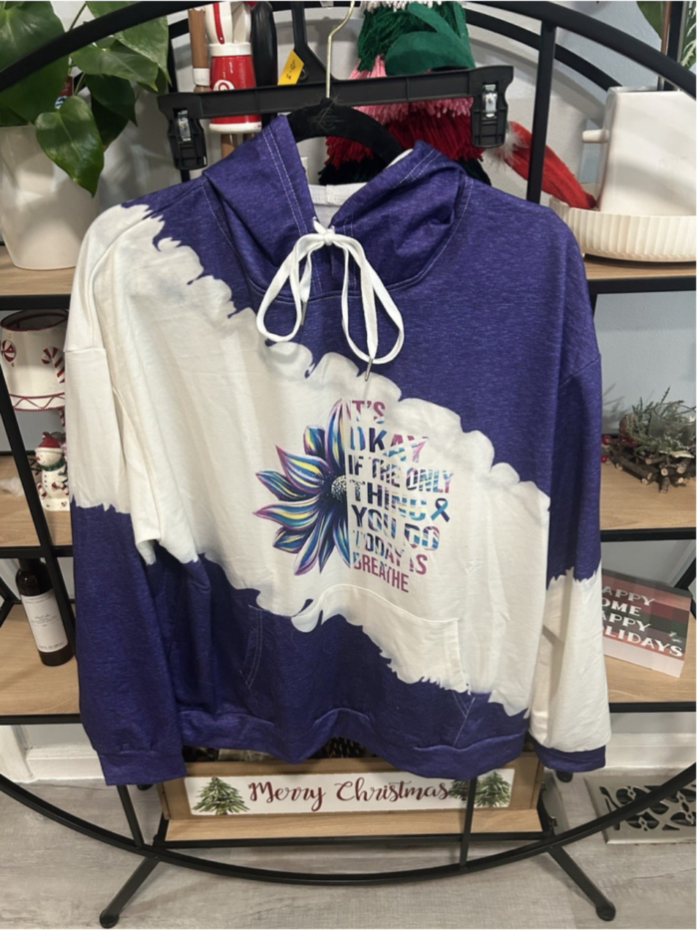 Sweatshirt